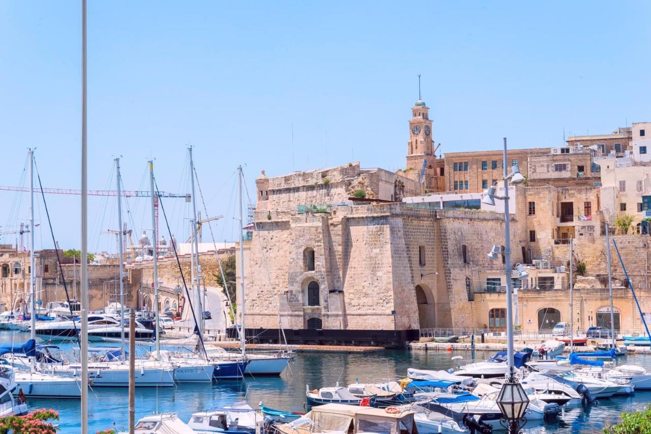 Vittoriosa' Seafront 2 Bed Highly Furnished Apartment Exterior photo