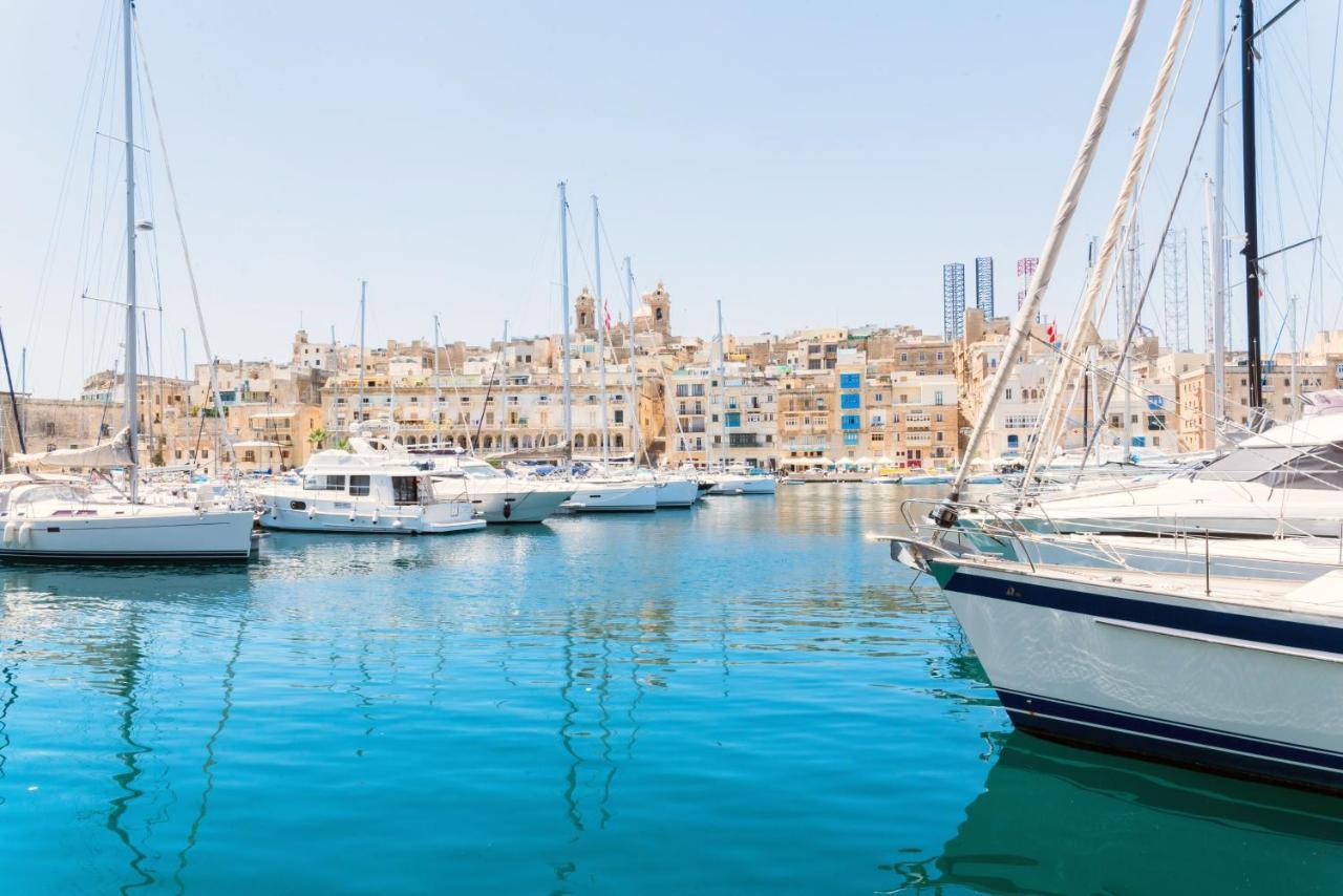 Vittoriosa' Seafront 2 Bed Highly Furnished Apartment Exterior photo
